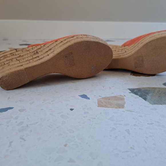 Mia Paoli Sandals - Picture 5 of 10